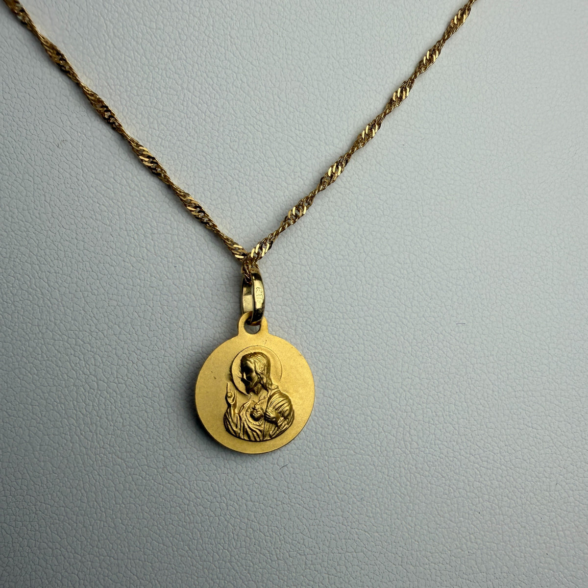 Cadena + Medalla Religiosa