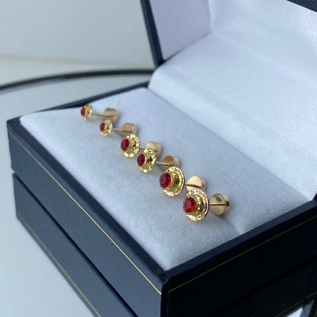 Aros Abridores Circón rojo - Oro 14 Kilates