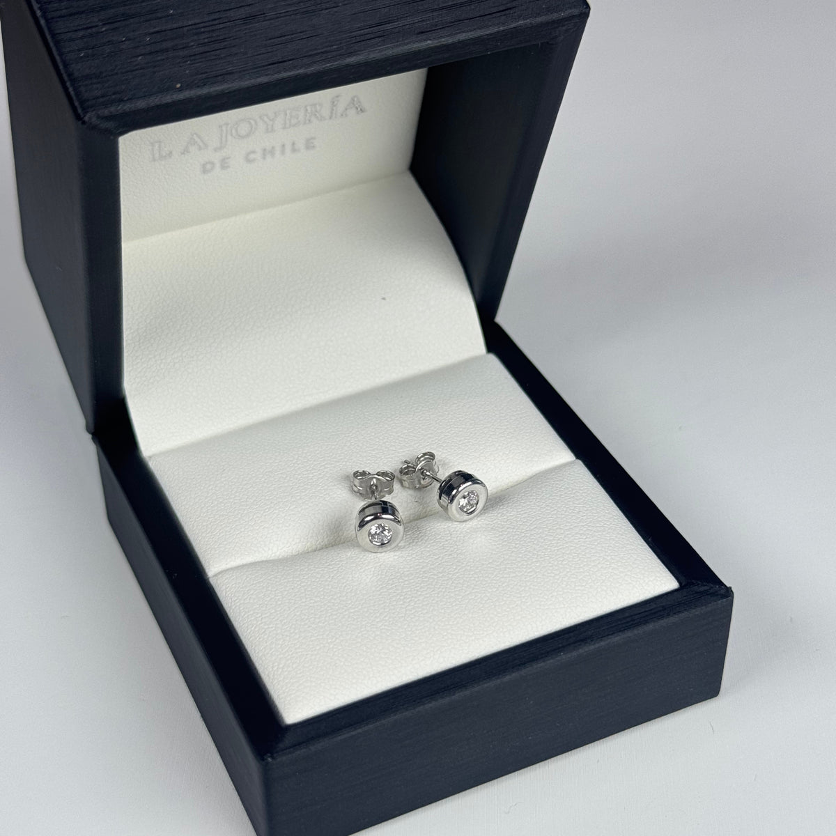 Aros cortos Punto de Luz Brilliants