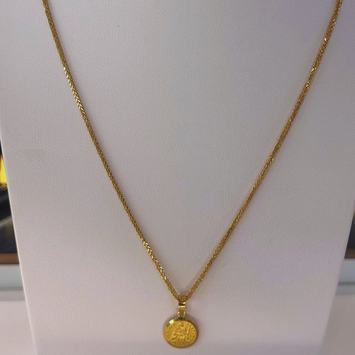 Cadena Lace + Colgante